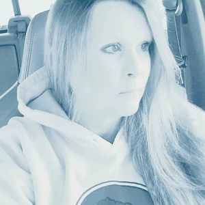 Meet your Posher, April n